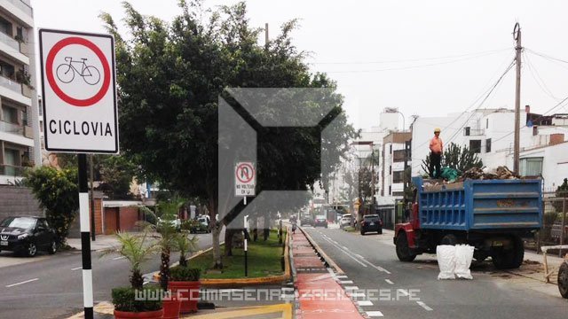 ciclovia en area verde